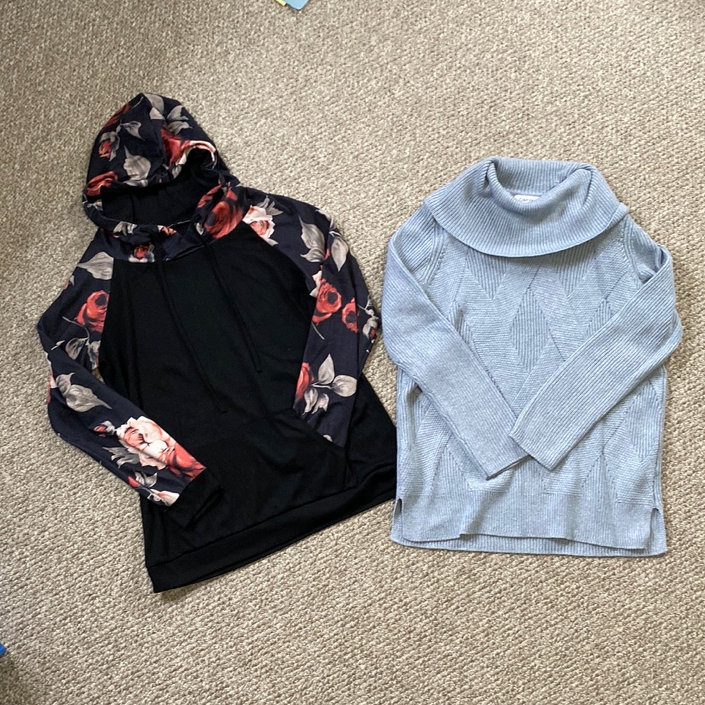 Lot of 2, Womens Medium Sweaters